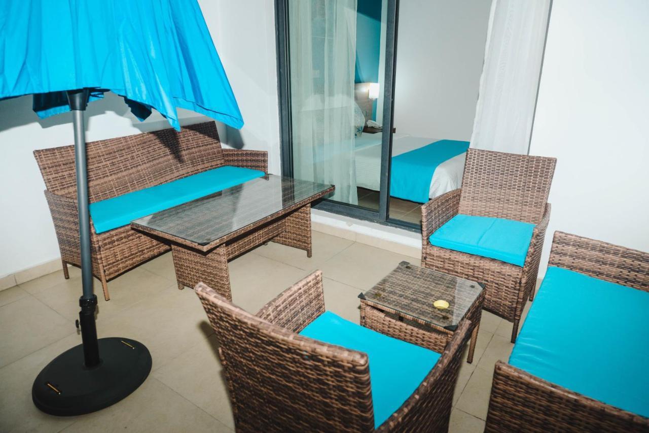 Robert'S Hotel Abidjan Exterior foto
